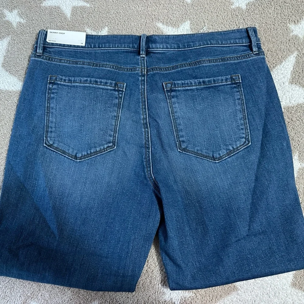 NWT THE LOFT SKINNY CROP MID RISE JEANS SZ 14 - Picture 3 of 6